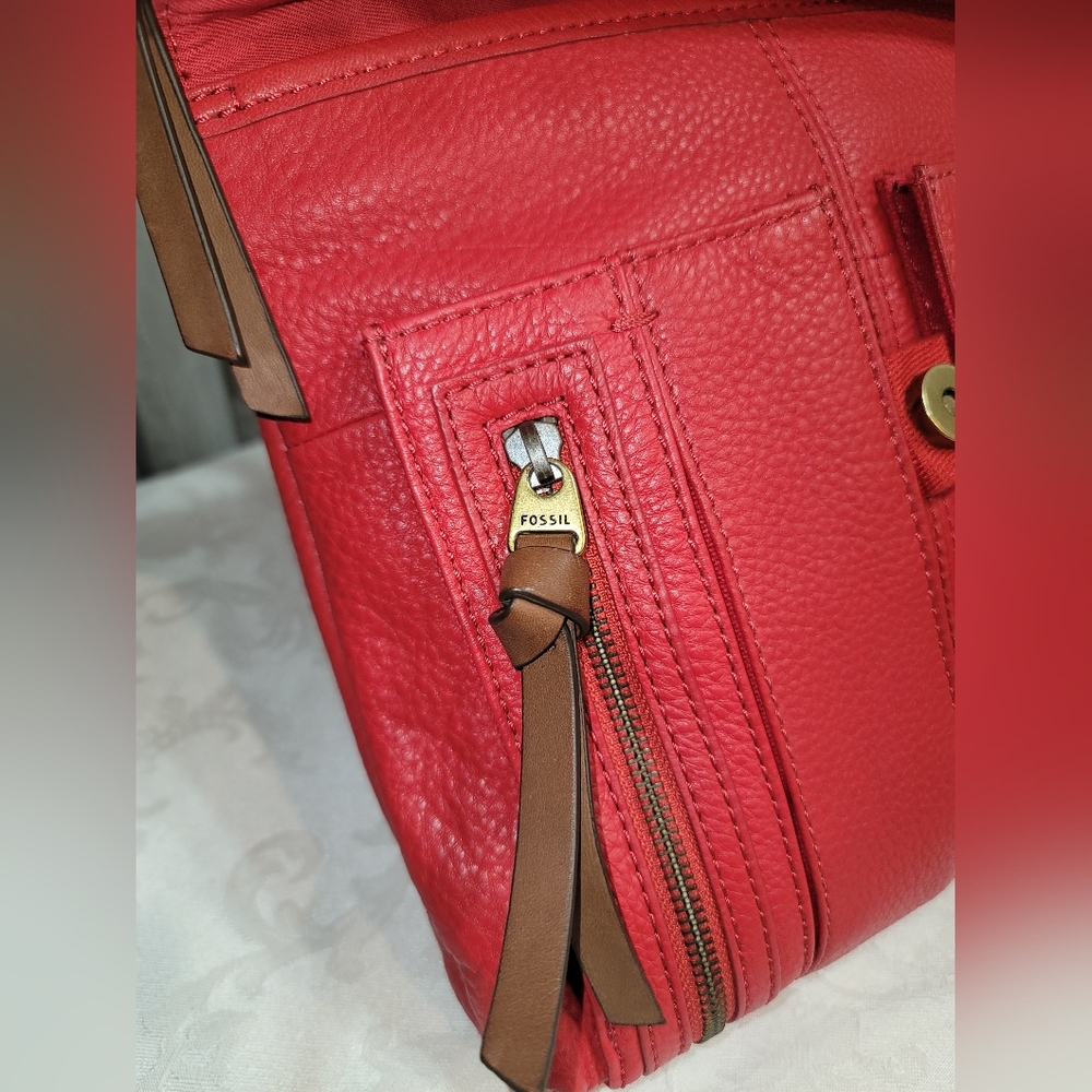 FOSSIL Morgan Traveler Messenger - Picture 6 of 16
